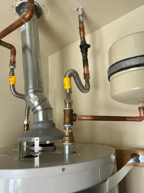 Water heater installation and plumbing repair in Highbank